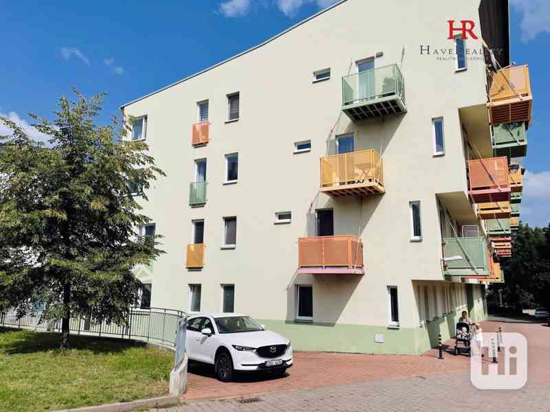 Pronájem komerčních prostor, 37 m2 + zázemí, Tyršova, Benešov. - foto 16