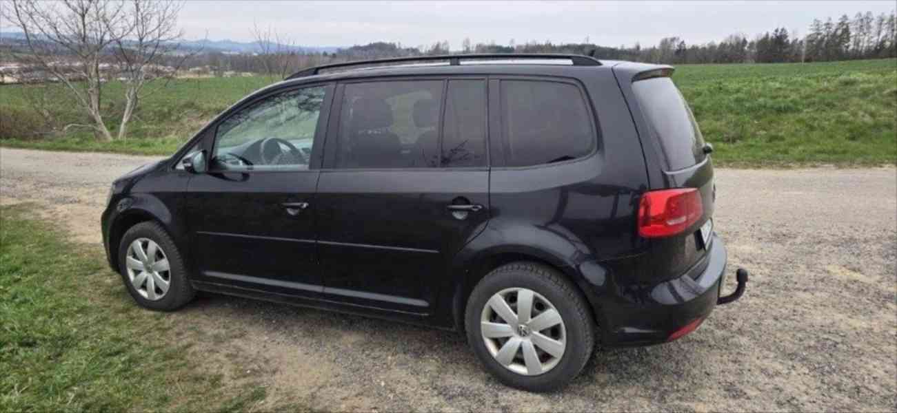 Volkswagen Touran 1,6 - foto 3