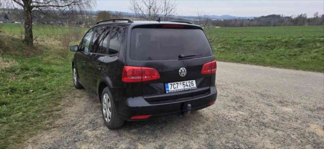 Volkswagen Touran 1,6 - foto 4