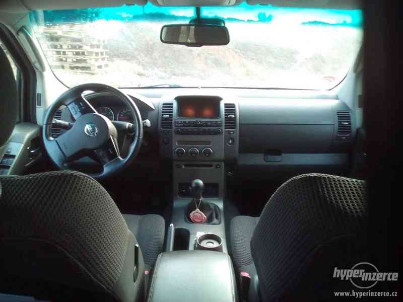 Nissan Pathfinder 2,5 TDI - foto 5
