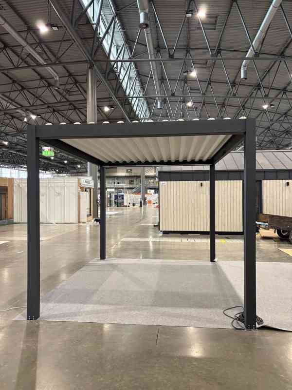 Bioklimatická pergola 4x3m, LED osvětlení, DO - foto 3