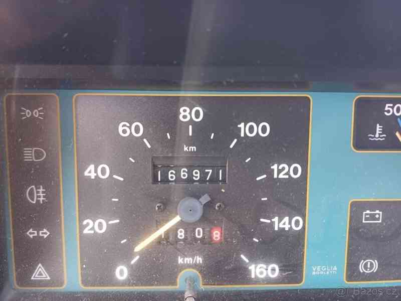 Citroën 2,5   Obytňák - foto 14