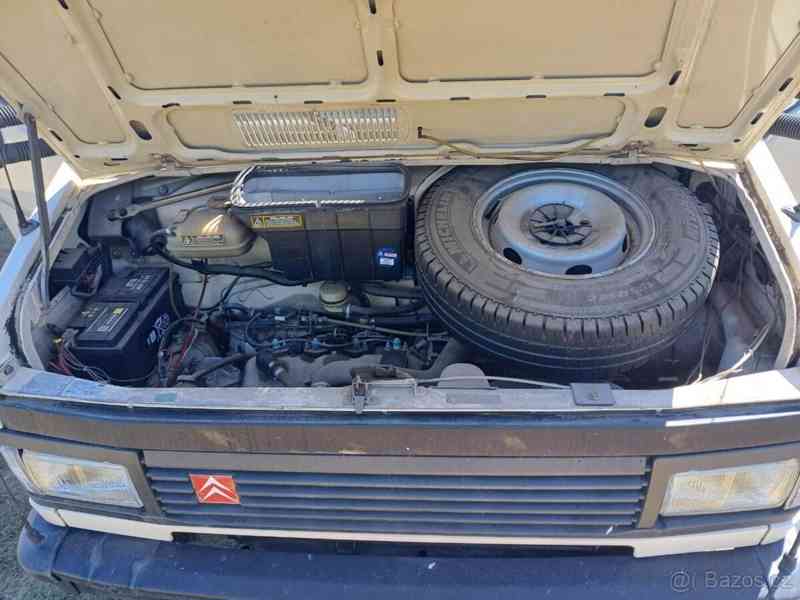 Citroën 2,5   Obytňák - foto 6