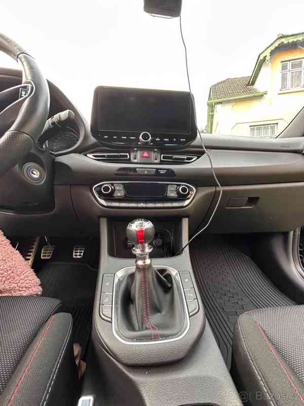 Hyundai i30 1,5 - foto 7