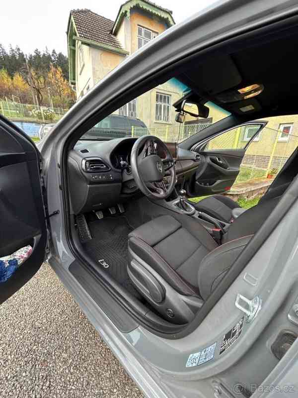Hyundai i30 1,5 - foto 5