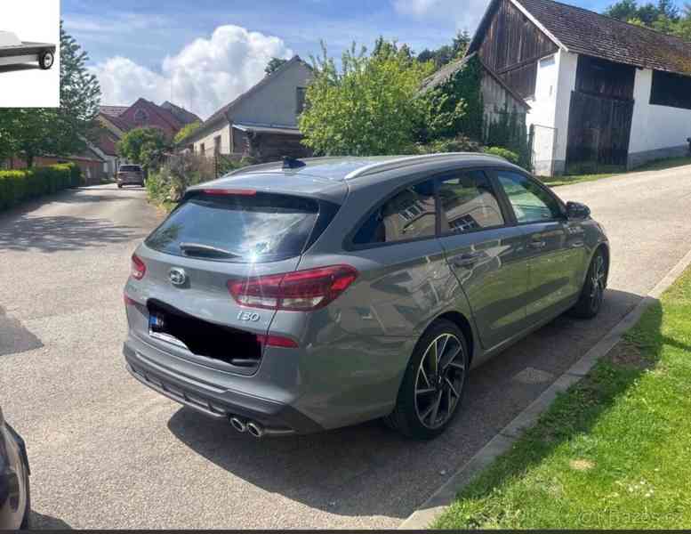 Hyundai i30 1,5 - foto 16