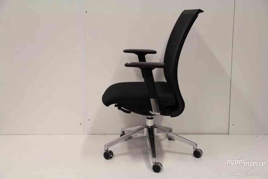 Ergonomická kancelářská židle Twist - foto 1