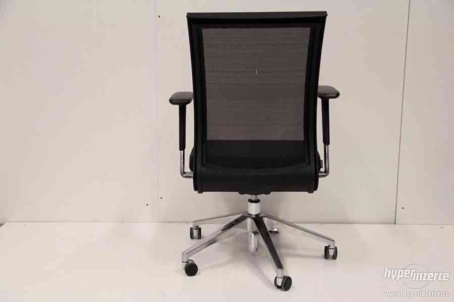 Ergonomická kancelářská židle Twist - foto 2