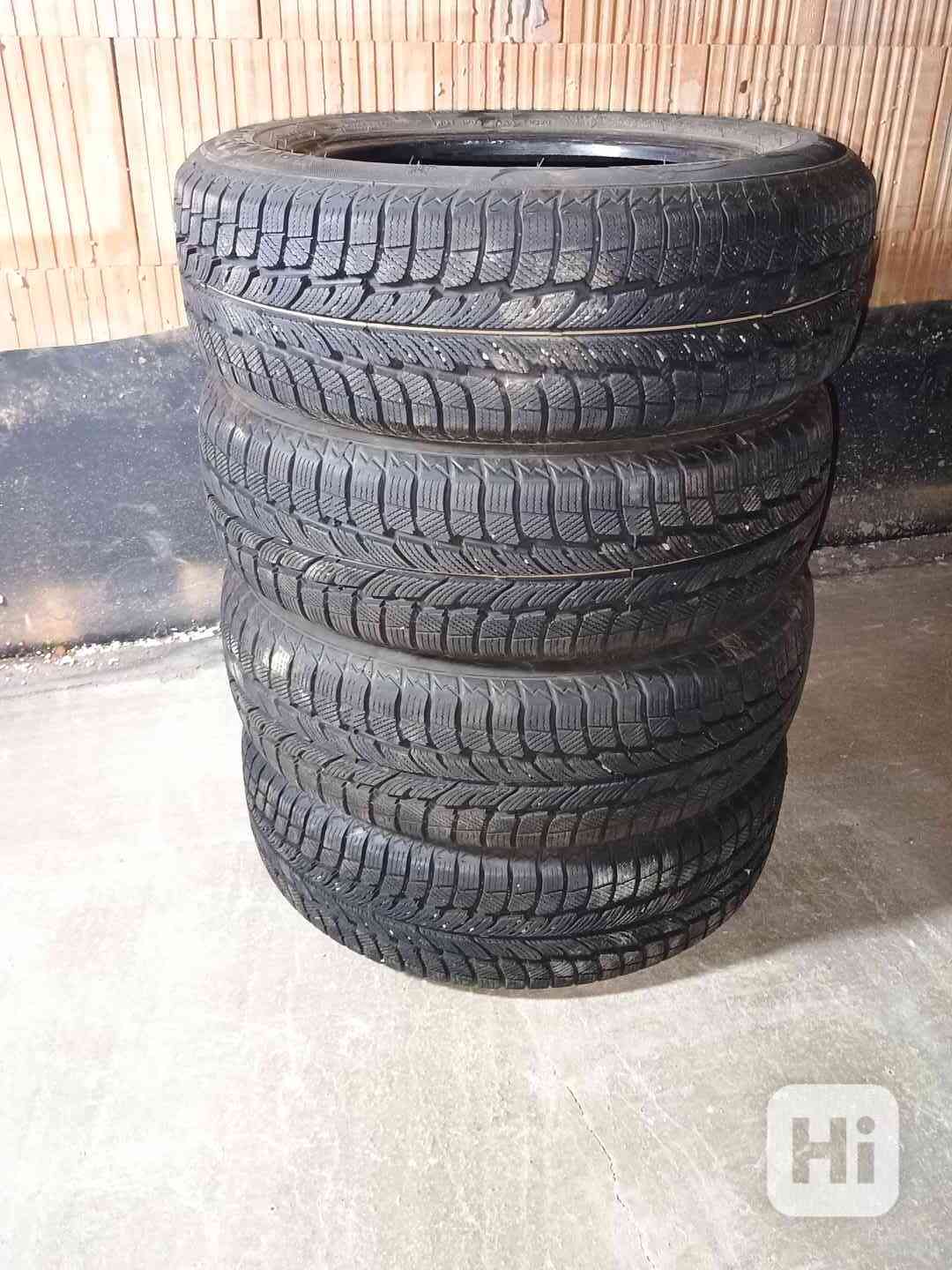 Zimni pneu 175/65 R15 82T - foto 1