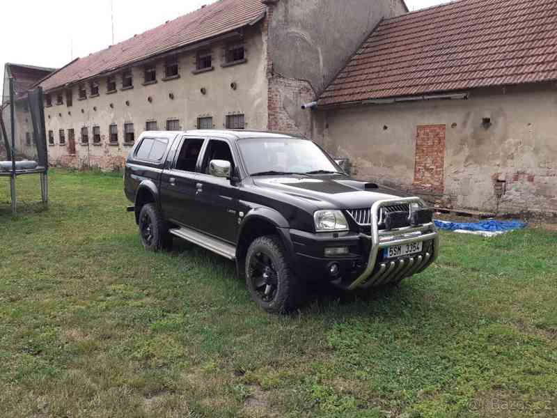 Mitsubishi Pajero 3.2 - foto 8