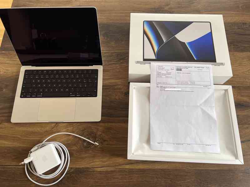 MacBook Pro 14" (M1 Pro) - v záruce