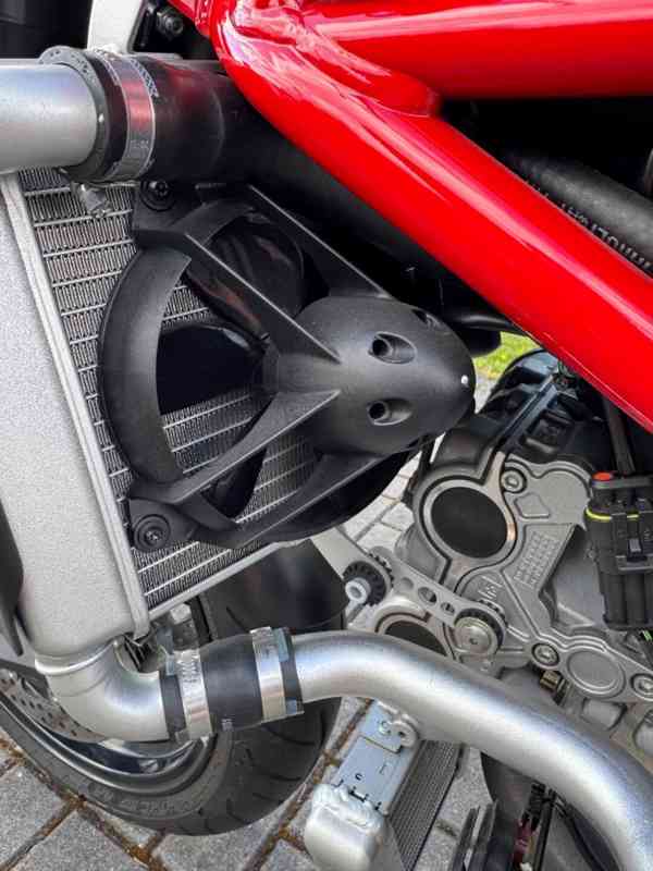 Ducati Monster S4R 998 Testastretta - foto 18