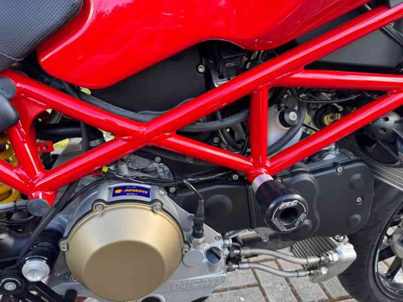 Ducati Monster S4R 998 Testastretta - foto 21