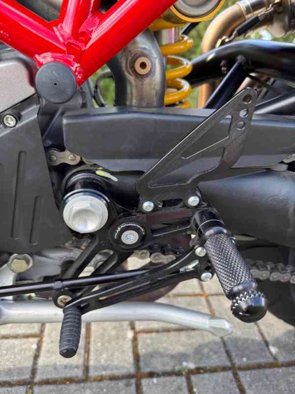 Ducati Monster S4R 998 Testastretta - foto 27