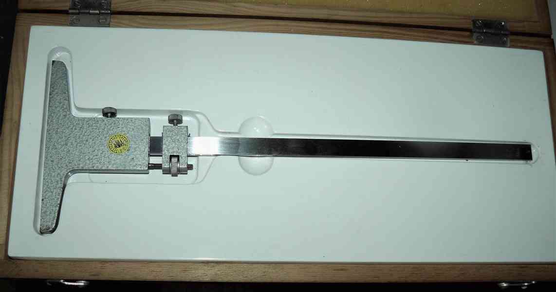 Hloubkoměr 0-200 mm, analogový s jemným stavěním (NĚMECKO) - foto 4