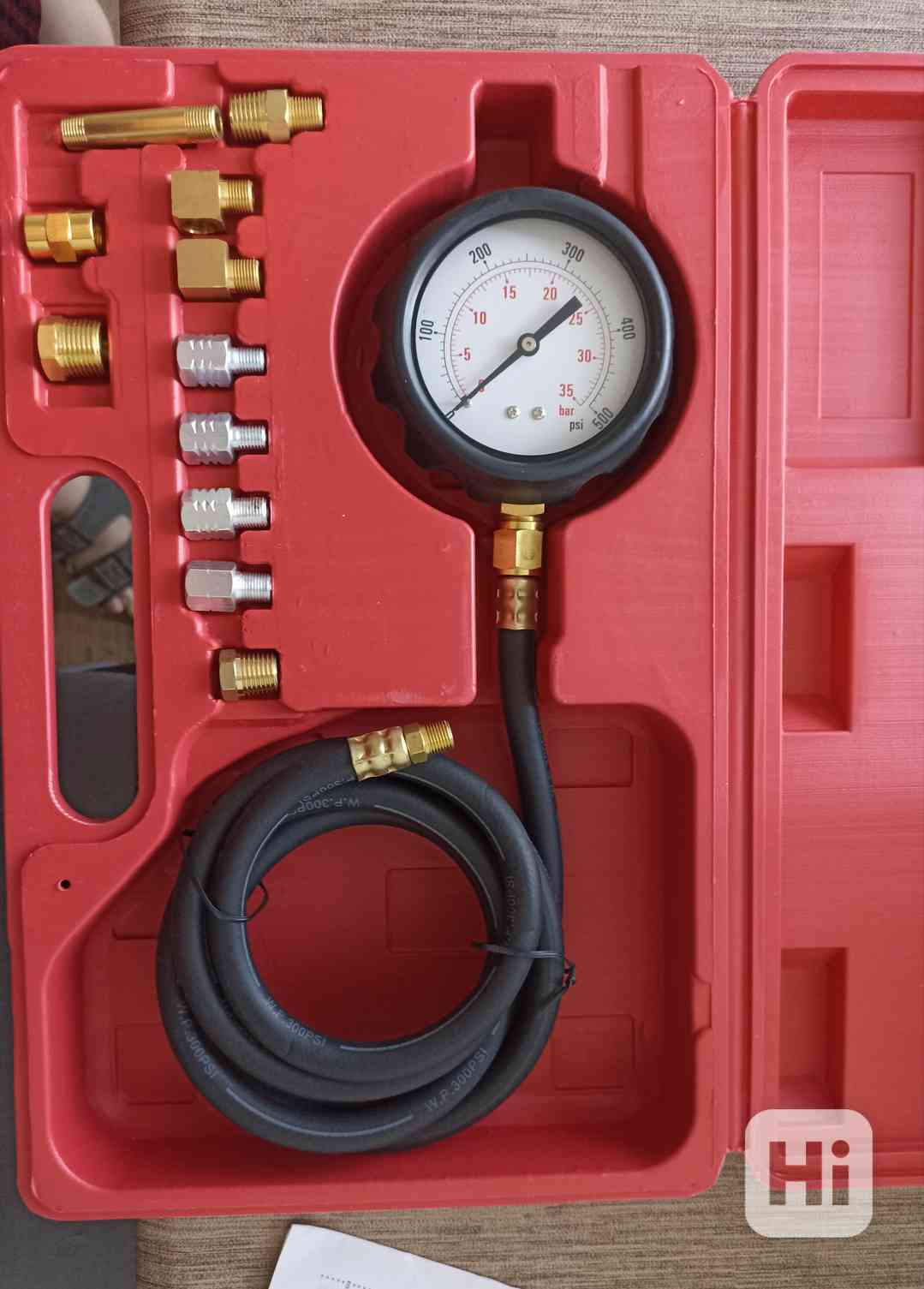 Měřák tlaku motorového oleje - foto 1