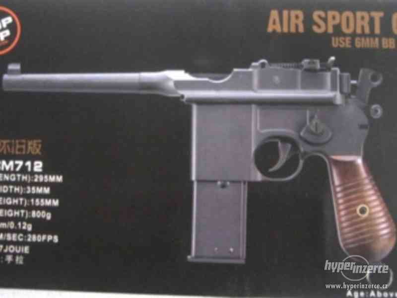 Manuální  airsoft celokovova pistole je replikou  1:1  Mause - foto 4