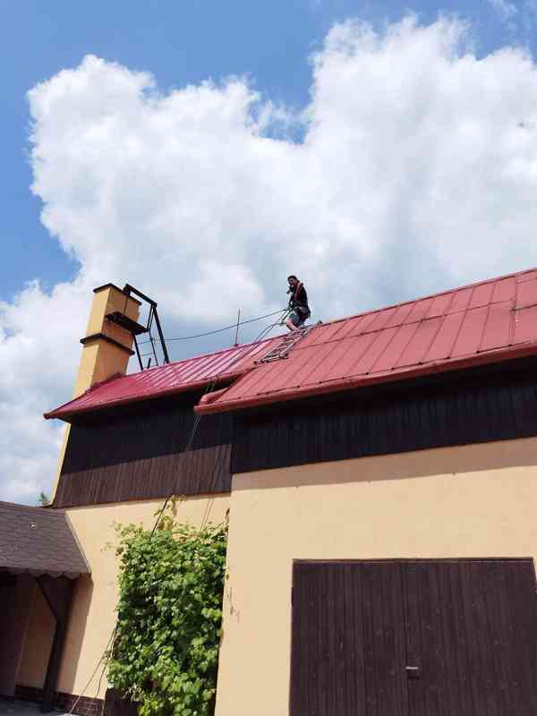 Nátěr střešních krytin ,cisteni střech , impregnace  - foto 16