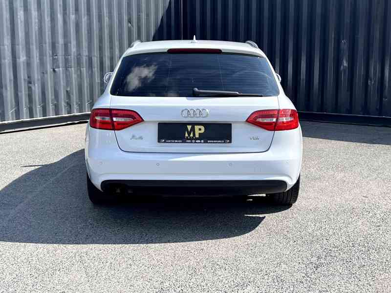 Audi A4,  B8.5 2.0 TDI S-Line, Navi - foto 4