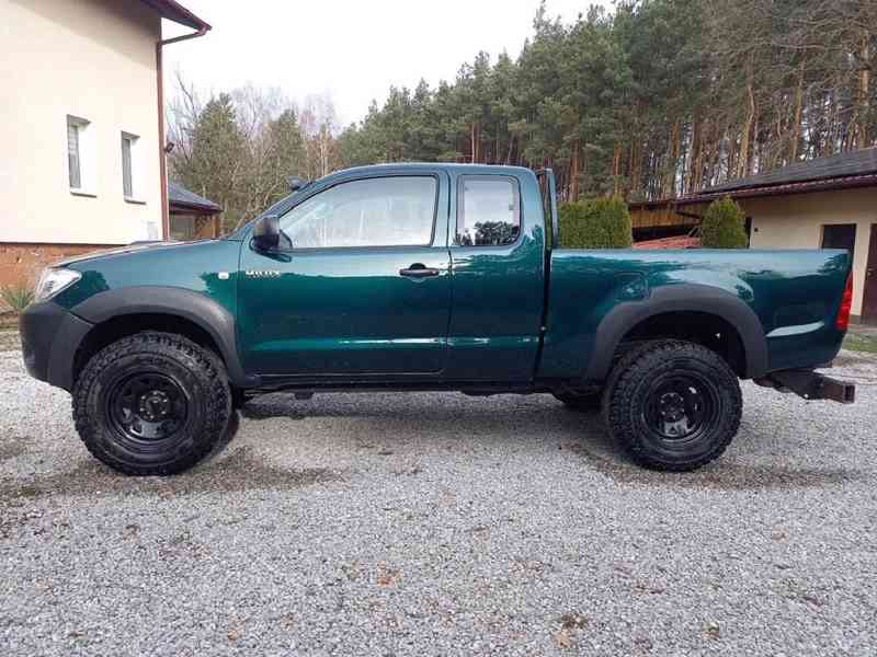 Toyota Hilux 2,5D-4D 4x4 Extra Cab 106kw - foto 9