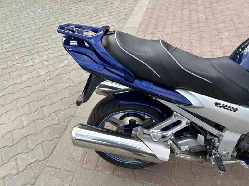 Yamaha FJR 1300 2005 - foto 12