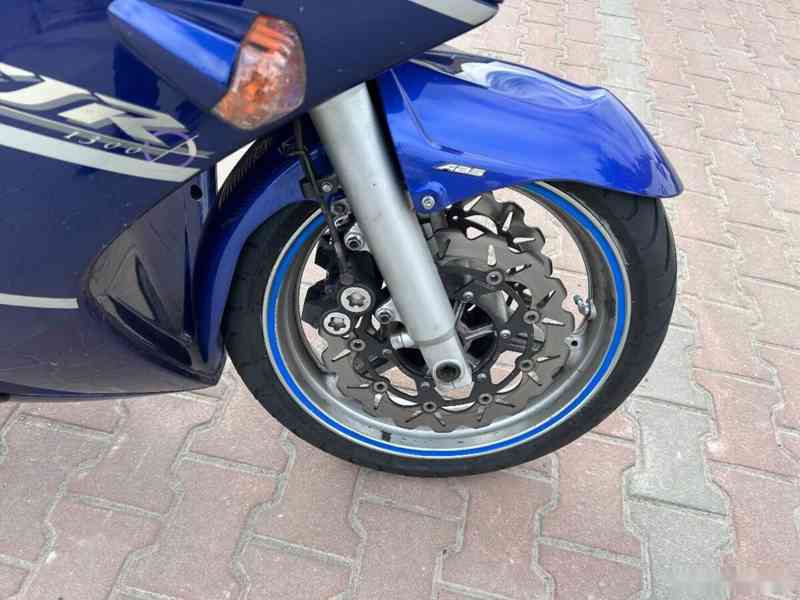 Yamaha FJR 1300 2005 - foto 10
