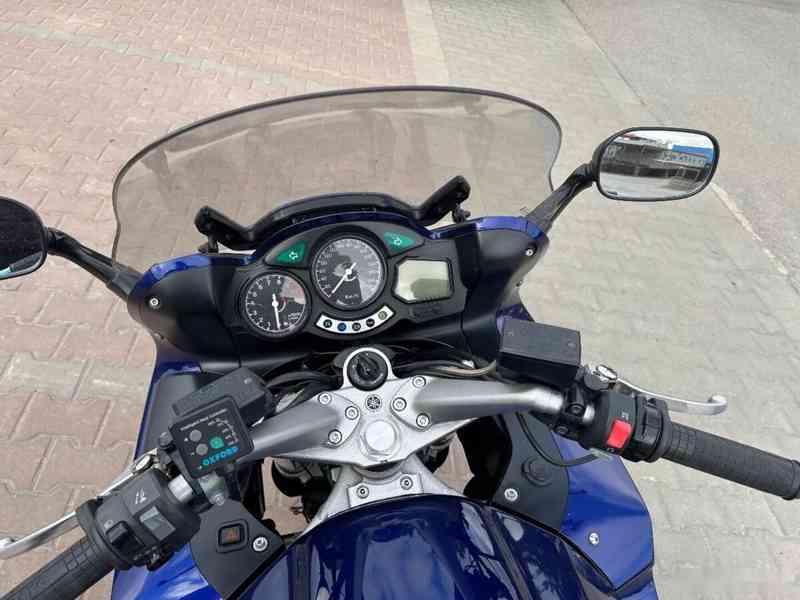 Yamaha FJR 1300 2005 - foto 15