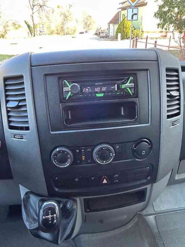 Volkswagen Crafter 2,5   TDI, 9 míst, r.v. 2007 - foto 5