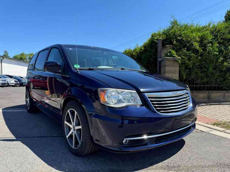 Chrysler Town & Country 3.6 RT LPG NAVI DVD 2013 - foto 6