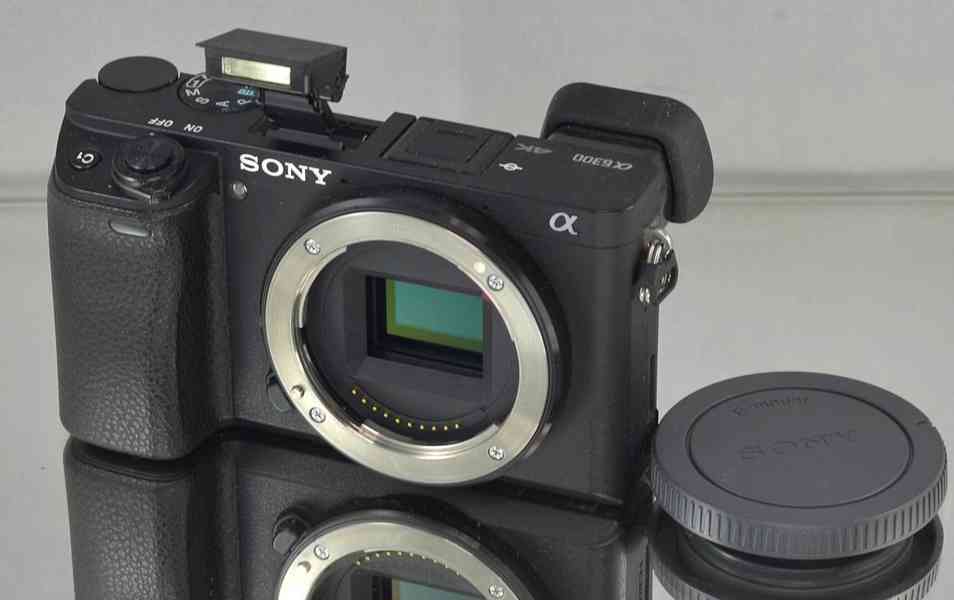 Sony A 6300 24,2 Mpx*4K video*WIFI/NFC*20 000 Exp. - foto 4