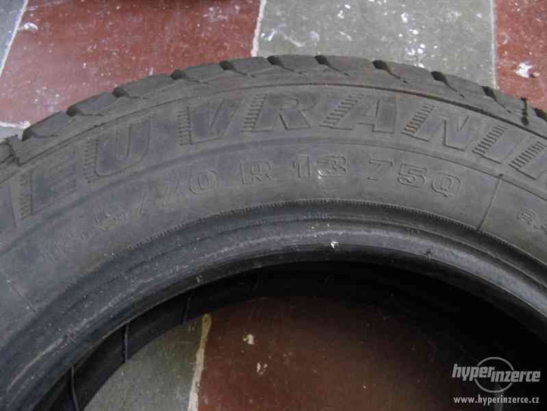 Zimní pneumatiky 155/70 R13 - foto 1