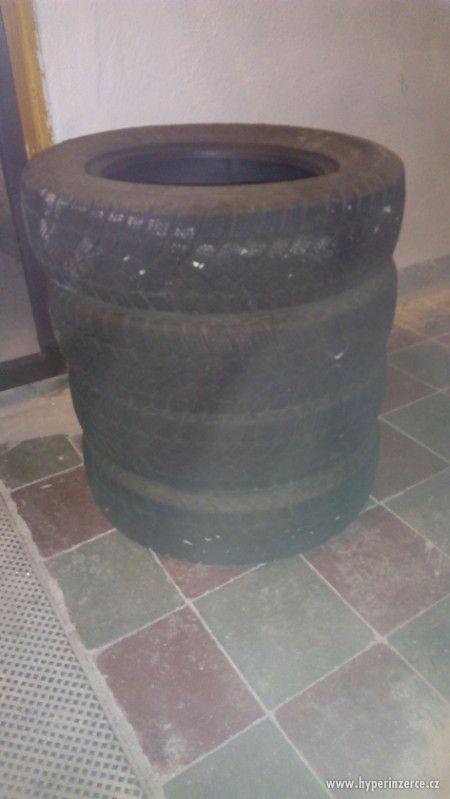 Zimní pneumatiky 155/70 R13 - foto 2