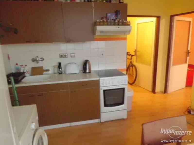 Pronájem bytu 1+1 Milovice - foto 2