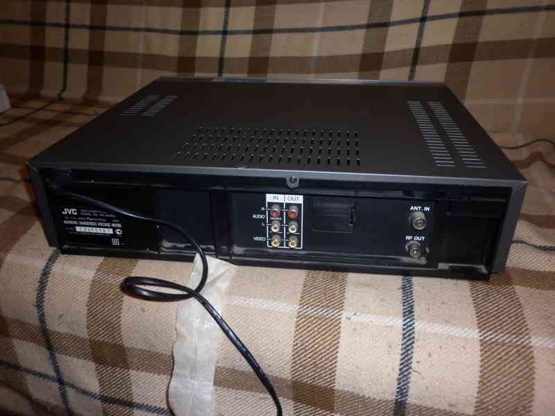 JVC hr j 658 - foto 3