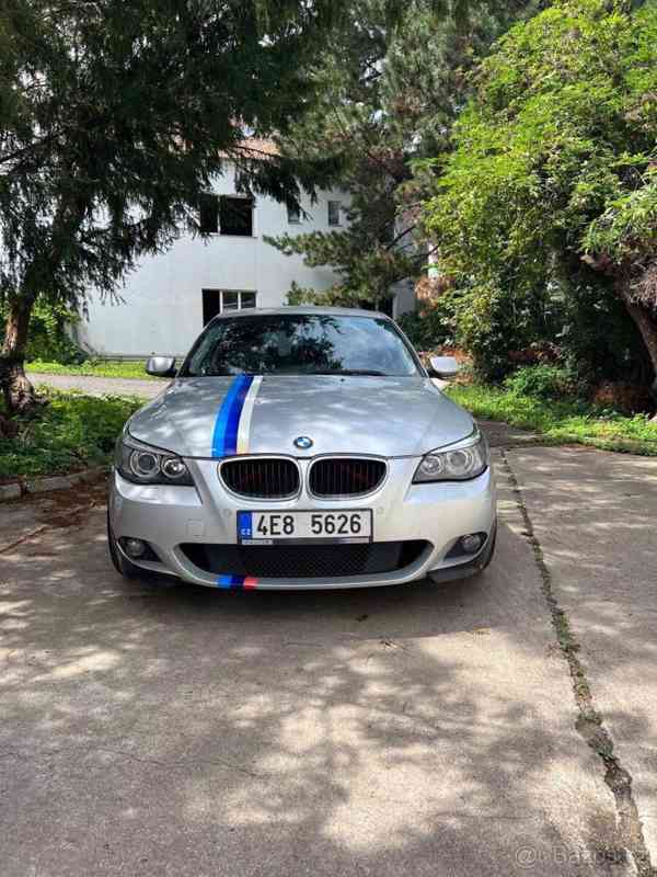 BMW Řada 5 3,0   BMW E60 Kombik 530d xdrive - foto 14