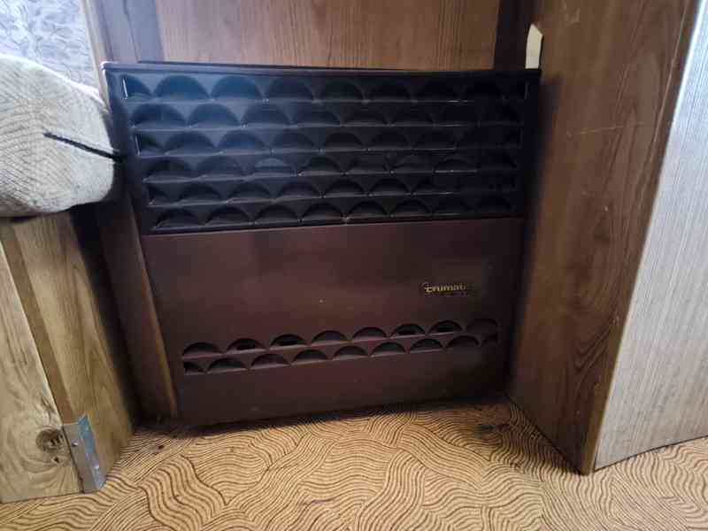 Burstner City, solární panel, předstan, nová STK. - foto 15