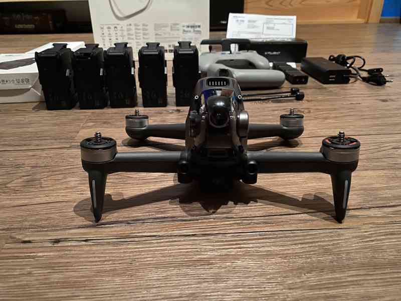 DJI FPV+Fly more combo+motion controller+iflight - foto 5