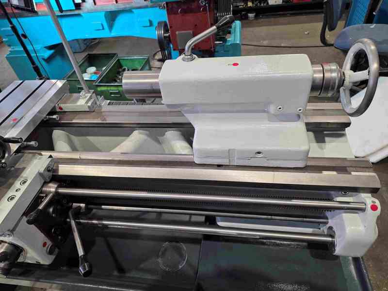 Soustruh SV 18 RA/1000 po GO v r. 2025 - foto 8