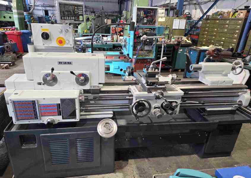 Soustruh SV 18 RA/1000 po GO v r. 2025 - foto 1