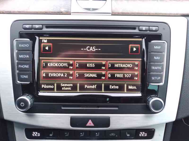 VOLKSWAGEN PASSAT VARIANT 2.0 TDI EXCLUSIVE PANORAMA ANUÁL - foto 25