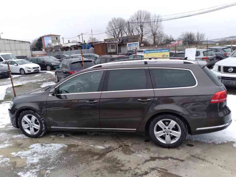 VOLKSWAGEN PASSAT VARIANT 2.0 TDI EXCLUSIVE PANORAMA ANUÁL - foto 4