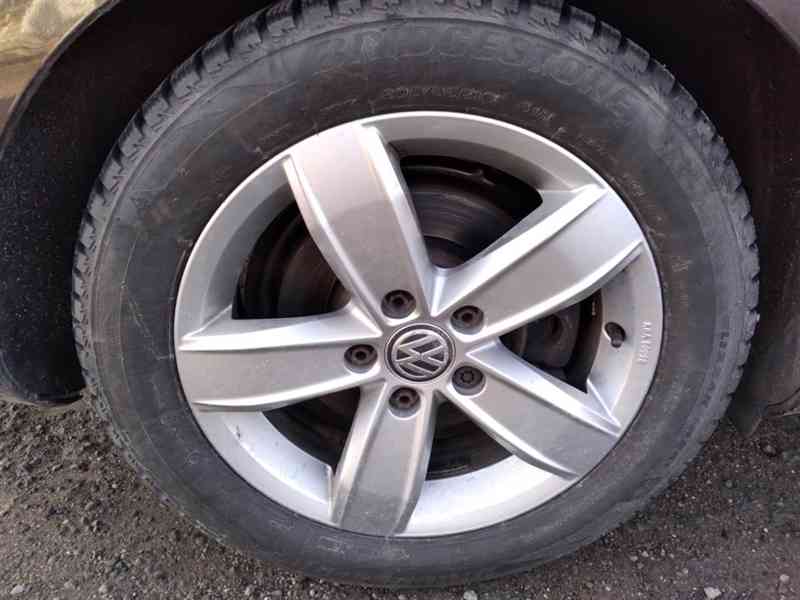 VOLKSWAGEN PASSAT VARIANT 2.0 TDI EXCLUSIVE PANORAMA ANUÁL - foto 54