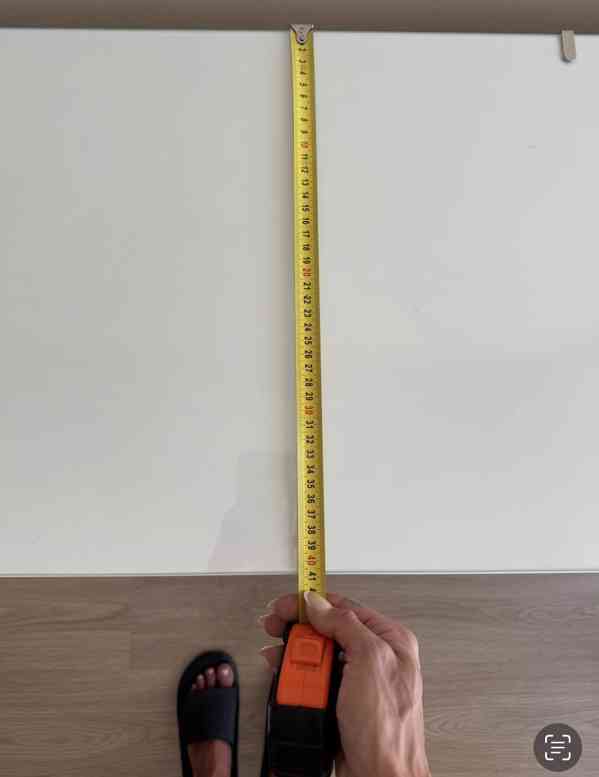 Noční stolek ze skleněnou deskou - foto 7