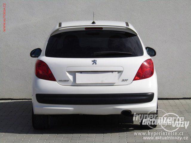 Peugeot 207 1.6, benzín, rok 2008, el. okna, STK, centrál, klima - foto 2