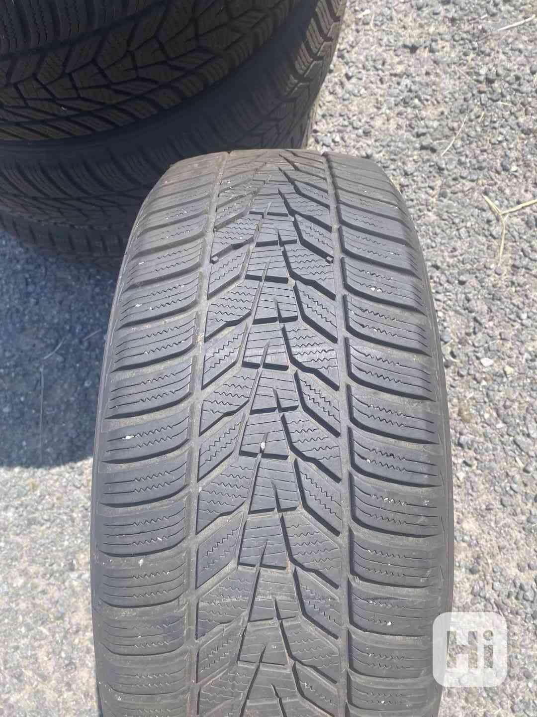 Pneumatiky zimní 235/55 R18 100H M+S - foto 1