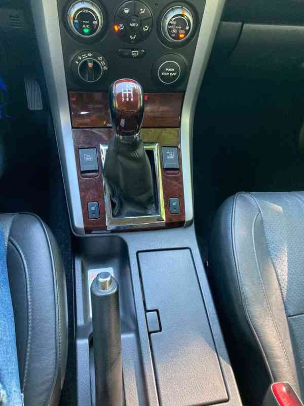 Suzuki Grand Vitara 2.0i Comfort+ benzín 103kw - foto 6