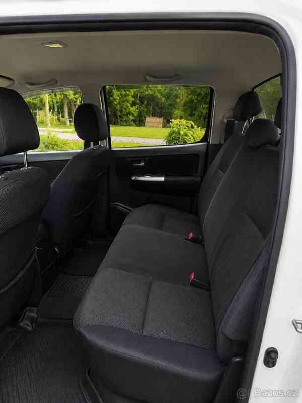 Toyota Hilux 2,5   d4d 2014, tažné, ČR - foto 4