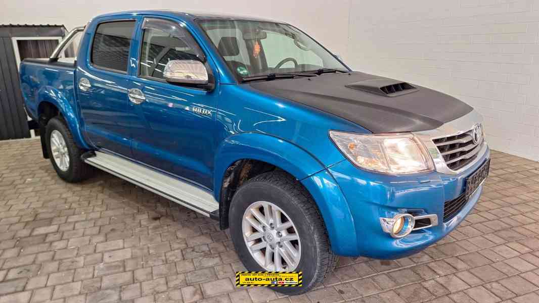 Toyota Hilux 2,5 D4D Double Cab Comfort 106kw - foto 4