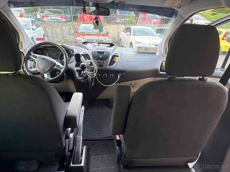 Ford Tourneo Custom 2,2   2013r.v.92 kW - foto 10