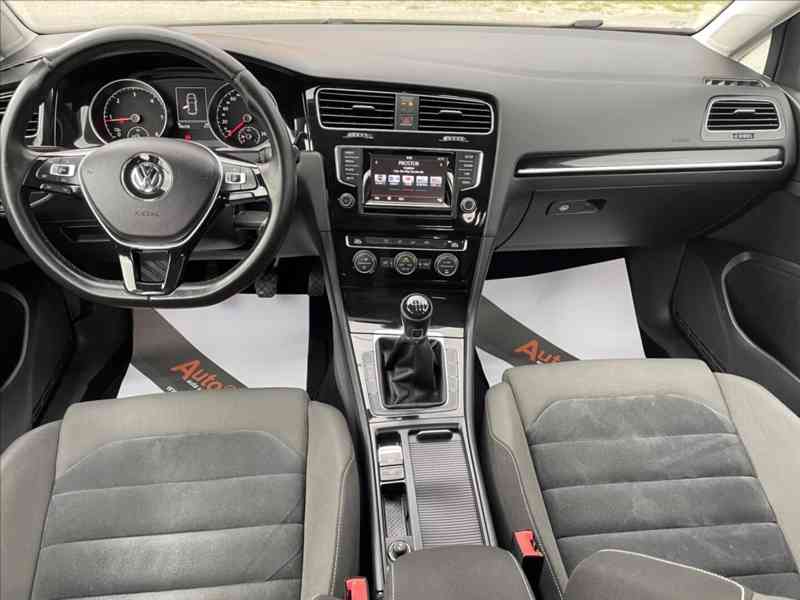 Volkswagen Golf 2,0 TDi HIGHLINE - foto 7